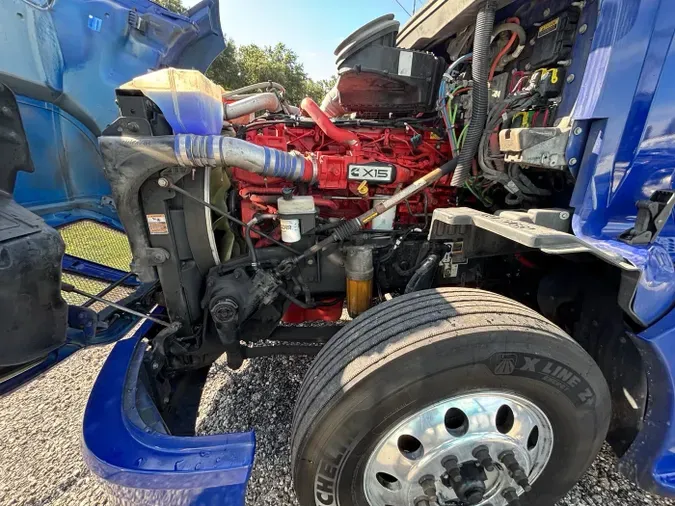 2022 Kenworth T680f3e3fc1d83d1ee6fccbf4b35aa040129