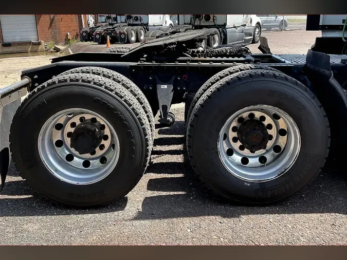 2021 INT LT625 6x4