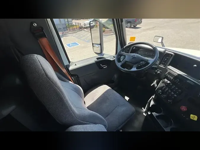 2022 INTERNATIONAL LT625