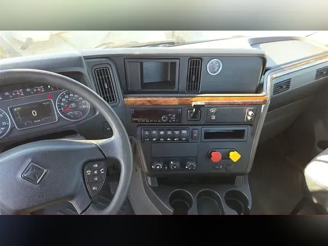 2020 INTERNATIONAL RH613