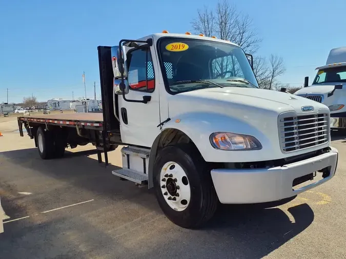 2019 FREIGHTLINER/MERCEDES M2 106