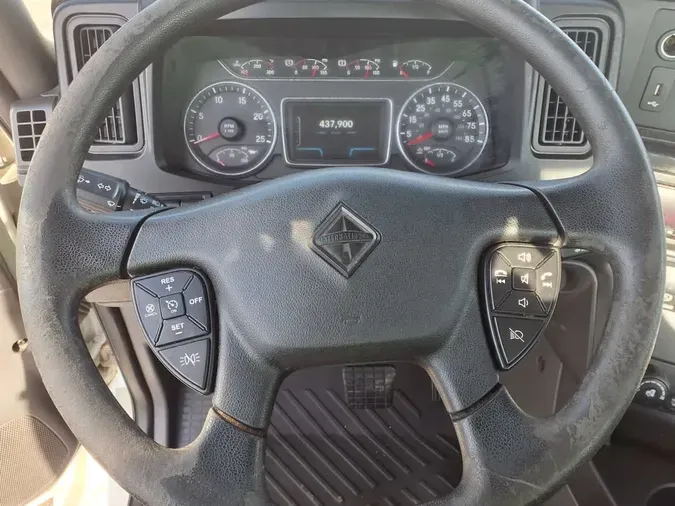 2019 NAVISTAR INTERNATIONAL RH613 DAYCAB S/A