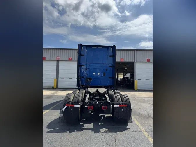 2020 International LT625