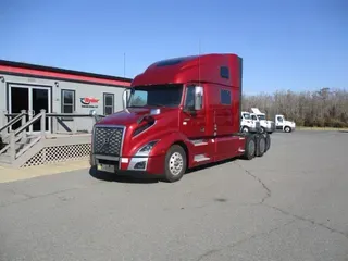 2019 Volvo VNL64T860