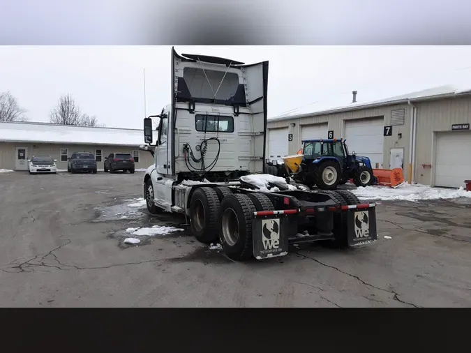 2019 Volvo VNL300f3effc35d7fee81393965d219b8ec3df
