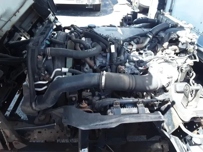 2018 ISUZU NPR