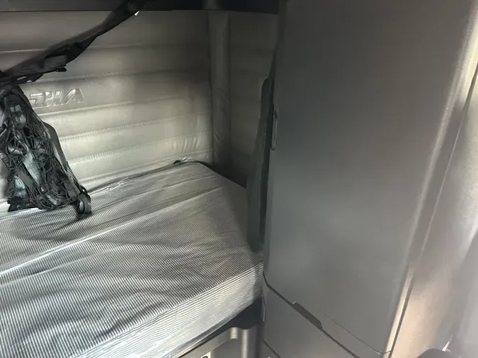 2023 Freightliner Cascadia