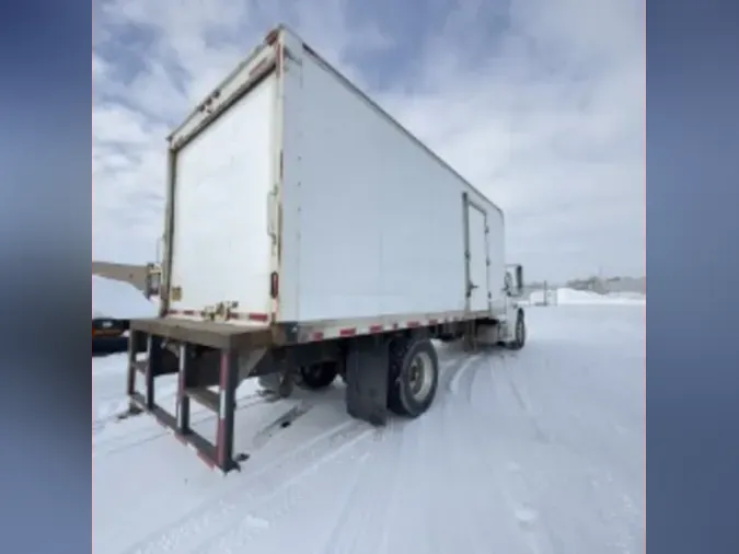 2019 FREIGHTLINER/MERCEDES M2 106
