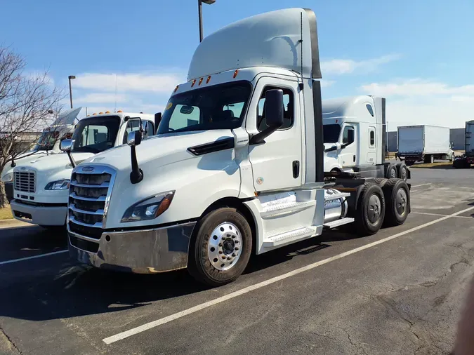 2019 FREIGHTLINER/MERCEDES NEW CASCADIA PX12664