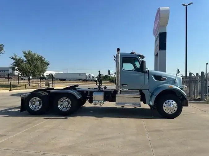 2022 Peterbilt 567