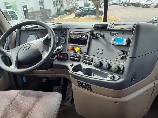 2018 FREIGHTLINER/MERCEDES CASCADIA 125