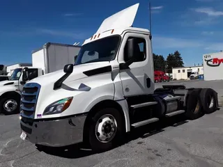 2020 FREIGHTLINER/MERCEDES NEW CASCADIA PX12664