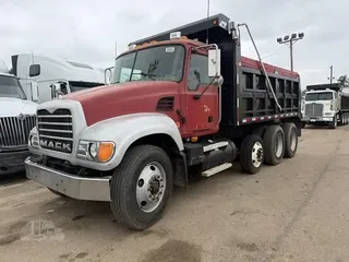 2007 MACK GRANITE CV713