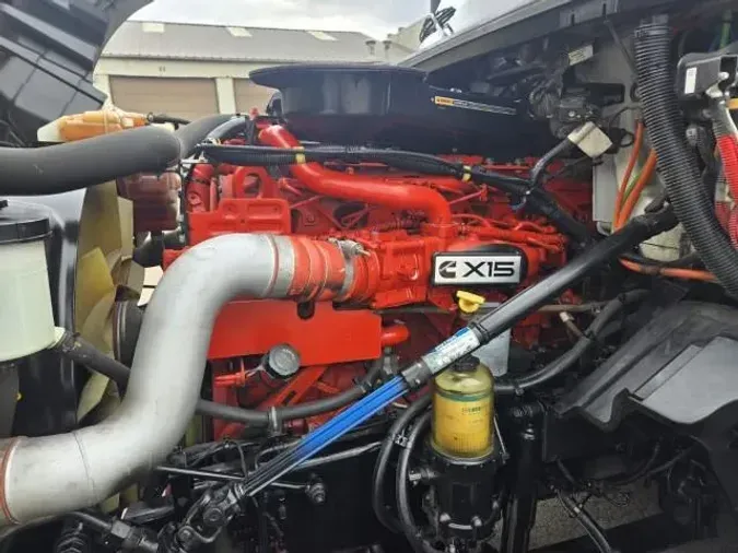 2024 International LT625f404427f0d3a8bb09b7fa09ab3d640c6