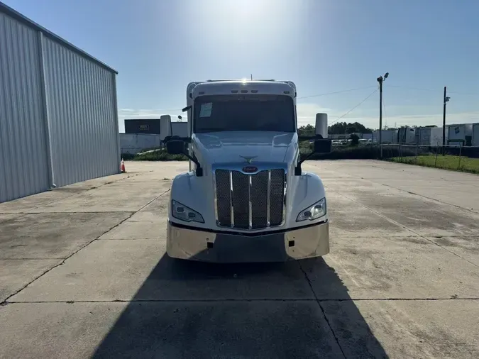 2022 Peterbilt 579f40ac3499d6591b1c7bb6482142a1aea