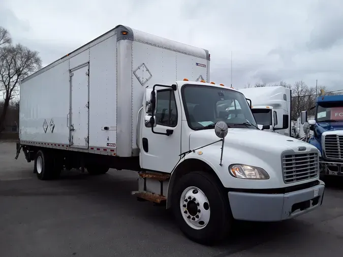 2018 FREIGHTLINER/MERCEDES M2 106