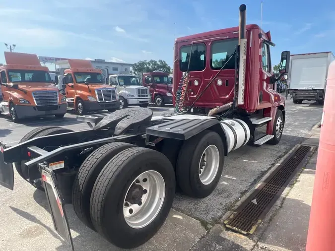 2018 FREIGHTLINER CASCADIA 125