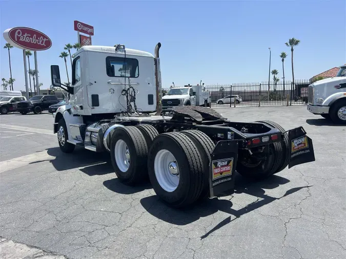 2020 Peterbilt 567