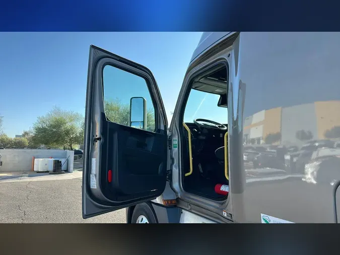 2024 Freightliner Cascadia 126f4157661ab03ebdb4e6a6e46070aa452