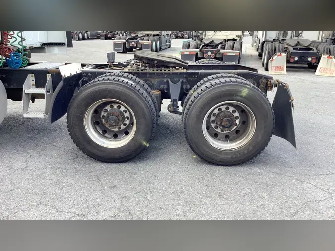 2020 International LT