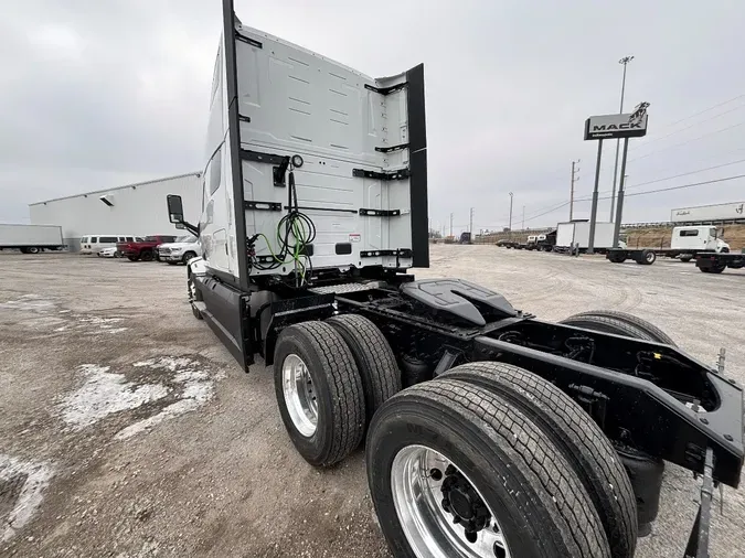 2026 MACK PIONEERf41af499ff16a02b1d980dd79bcb1878