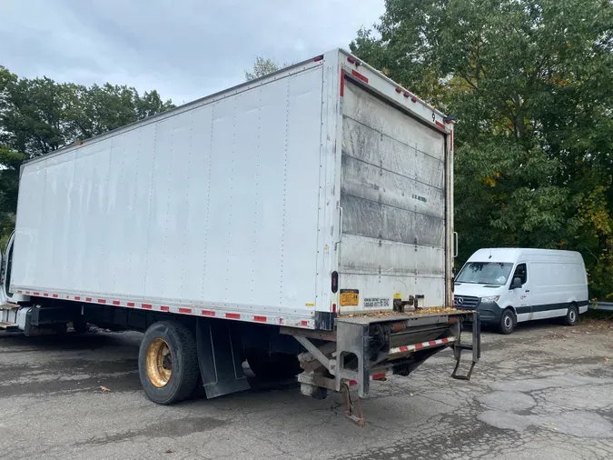 2019 FREIGHTLINER/MERCEDES M2 106