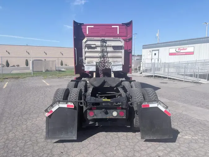 2021 VOLVO VNL64T-740f41f4711984be2a1eb37b1f0b7d199c3