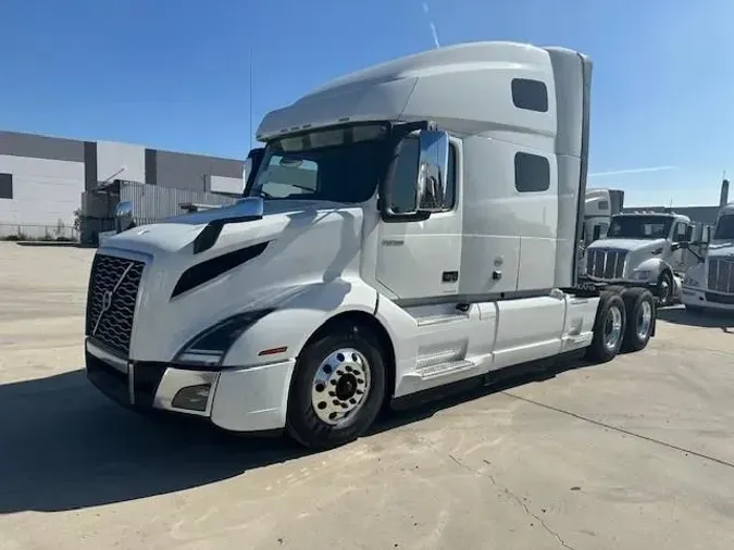 2024 Volvo VNL64T760