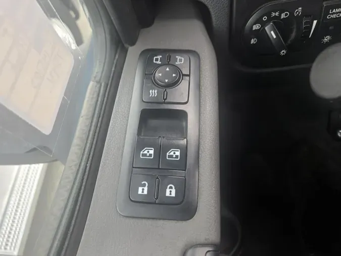 2020 International LT625