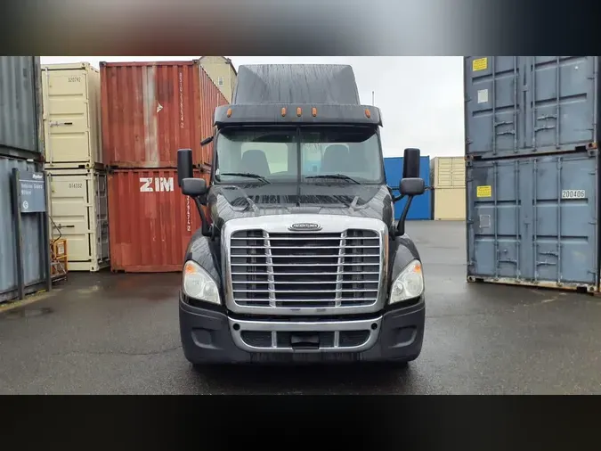 2020 FREIGHTLINER/MERCEDES CASCADIA 125f4237b7de41de28184238840ac7aca42