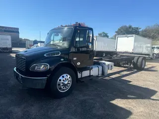 2018 FREIGHTLINER/MERCEDES M2 106