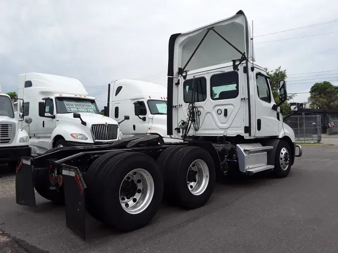 2020 FREIGHTLINER/MERCEDES NEW CASCADIA 116