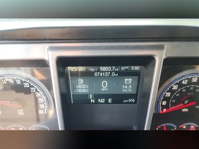 2019 MACK ANTHEM