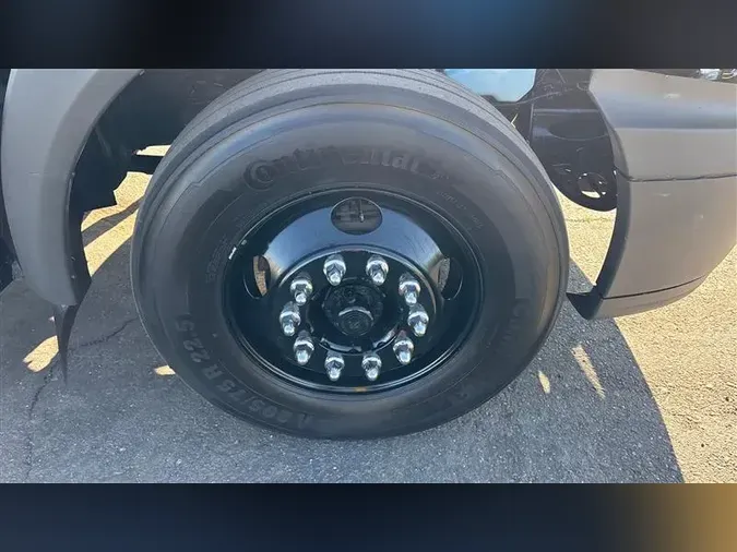 2018 INTERNATIONAL RH613