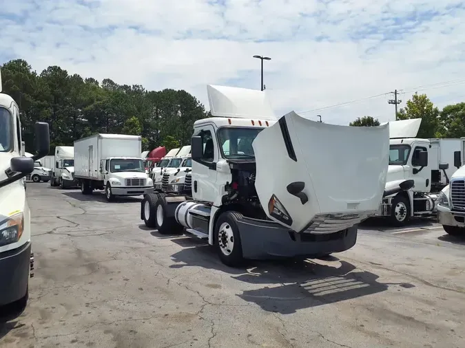 2018 FREIGHTLINER NEW CASCADIA PX12664f42fedc4d14a4544c0d57299b0ac41f4