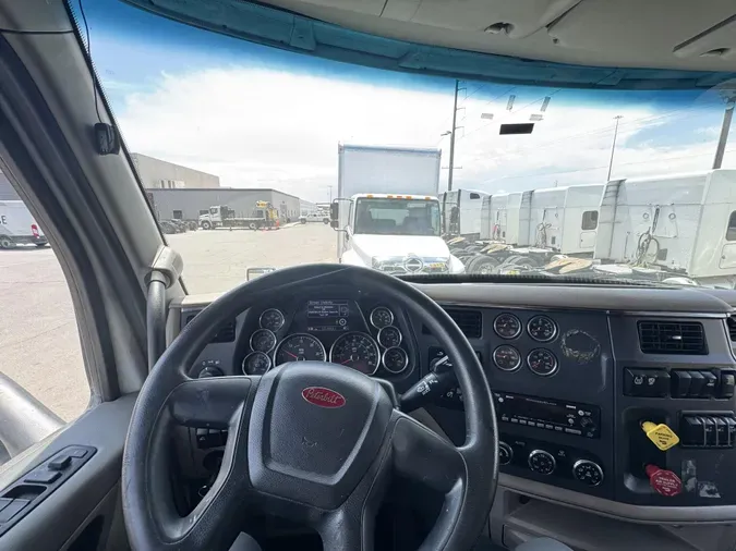 2022 Peterbilt 579f4312c4b7bc425efb029fb2287509c42