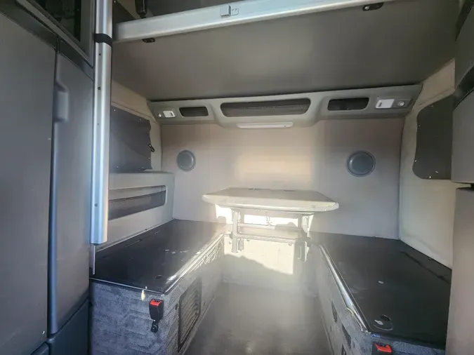 2021 VOLVO VNL64T860f4342b3972384313d217dbfa9c727e09