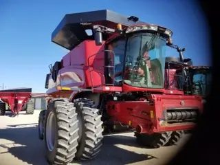2013 Case IH 8230