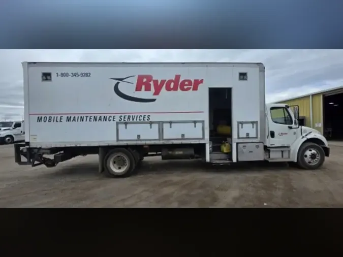 2012 FREIGHTLINER/MERCEDES M2 106