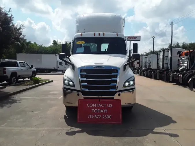 2021 FREIGHTLINER CASCADIA PX11642ST