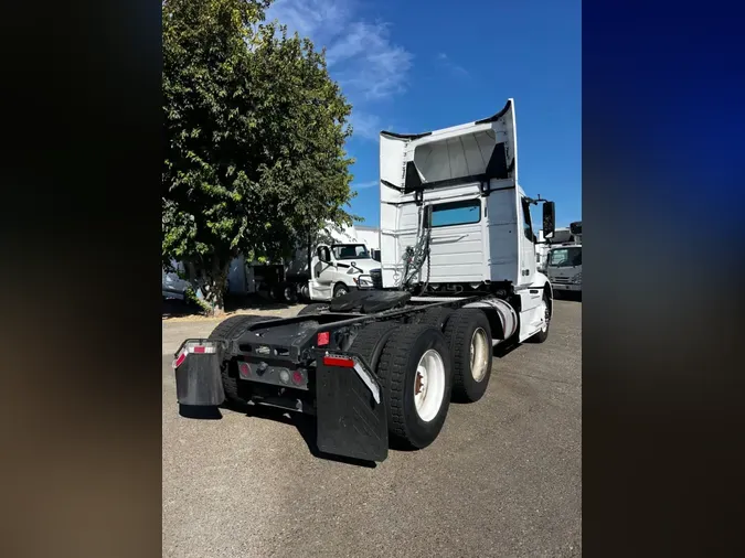 2018 VOLVO VNL64T-300f44ada7871e443da1ea174c8228cbedd
