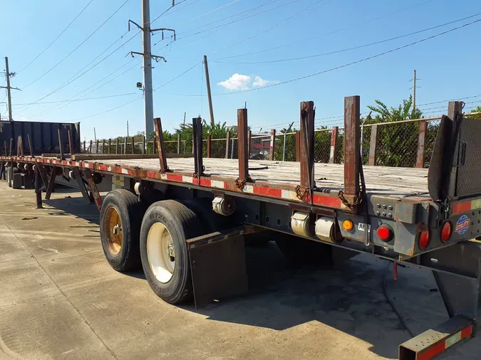 2015 UTILITY TRAILERS FS2CHS 48/102