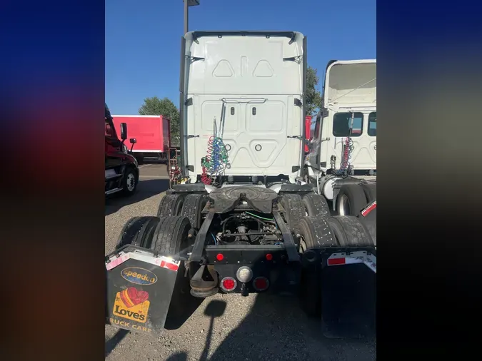 2019 FREIGHTLINER/MERCEDES CASCADIA 125