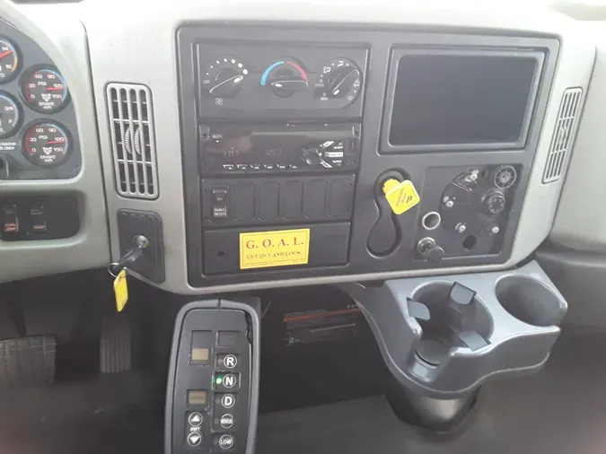 2018 NAVISTAR INTERNATIONAL 4300