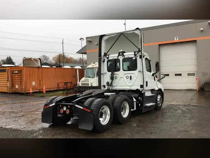 2019 Freightliner Cascadia