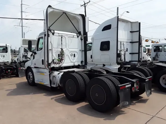 2022 FREIGHTLINER NEW CASCADIA PX12664