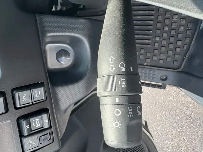 2024 ISUZU DIESEL NPR XD