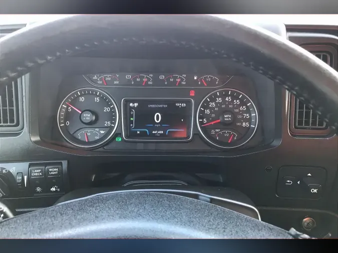 2021 INT LT625 6x4