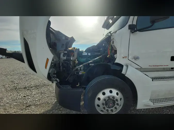 2020 Volvo VNL 760