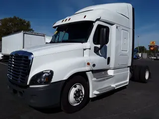 2020 Freightliner CASCADIA 125